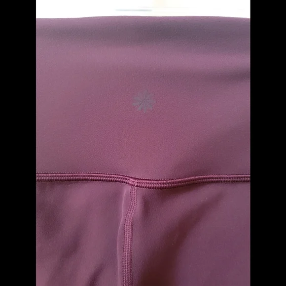 Athleta Elation 7/8 Leggings! - Picture 5 of 8